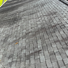 Roof-Cleaning-in-Simpsonville-SC-1 1